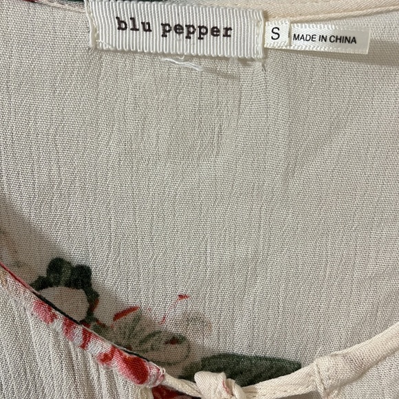 Blu Pepper S Women’s Floral Peasant Blouse - Picture 4 of 9